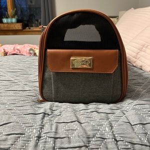 Brand new airline approved pet carrier
